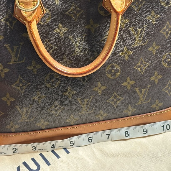 Louis Vuitton Medium Monogram Alma PM free lock and key - Picture 7 of 13